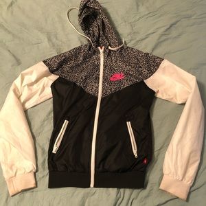 Nike zip up athletic jacket